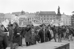 02.1989-r.-Lutowe-demonstracje-studentow-fot.-Jacek-Boron-AF-FMW03