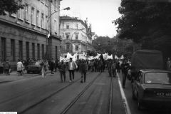 03-05.1989-r.-Demonstracje-wiosenne-fot.-Piotr-Lepkowski-AF-FMW-18