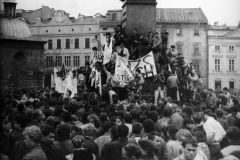 03-05.1989-r.-Demonstracje-wiosenne-fot.-Piotr-Lepkowski-AF-FMW-24