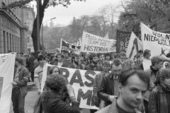 1989-r.-Wiosenne-demonstracje-mlodziezy-i-studentow-w-Krakowie-fot.-Jacek-Boron-Tomasz-31