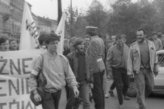 1989-r.-Wiosenne-demonstracje-mlodziezy-i-studentow-w-Krakowie-fot.-Jacek-Boron-Tomasz-53
