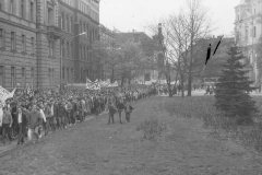 1989-r.-Wiosenne-demonstracje-mlodziezy-i-studentow-w-Krakowie-fot.-Jacek-Boron-Tomasz-83