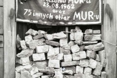 25-Zburzyc-mur-berlinski-10.1989-rok-fot.-Jacek-Boron-AF-FMW