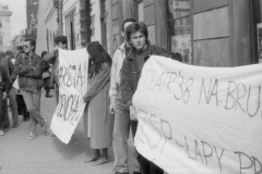 06.1989-r.-Lapy-precz-od-teatru-38-fot.-Jacek-Boron-AF-FMW-2