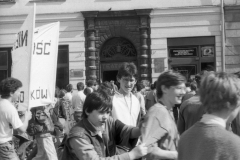 06.1989-r.-Lapy-precz-od-teatru-38-fot.-Jacek-Boron-AF-FMW-20