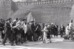 16.04.1989-r.-Cichy-marsz-w-Krakowie.-Katyn-pamietamy-fot.-Jacek-Boron-AF-FMW-11