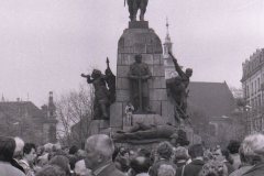 16.04.1989-r.-Cichy-marsz-w-Krakowie.-Katyn-pamietamy-fot.-Jacek-Boron-AF-FMW-27