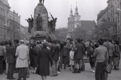 16.04.1989-r.-Cichy-marsz-w-Krakowie.-Katyn-pamietamy-fot.-Jacek-Boron-AF-FMW-29