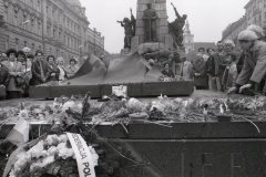 1_16.04.1989-r.-Cichy-marsz-w-Krakowie.-Katyn-pamietamy-fot.-Jacek-Boron-AF-FMW-34