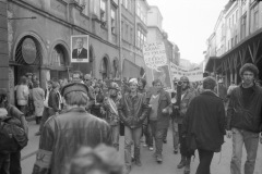 23.021989-r.-Armia-radziecka-z-toba-od-dziecka-happening-krakowskich-studentow-fot.-Jacek-Boron-AF-FMW-1