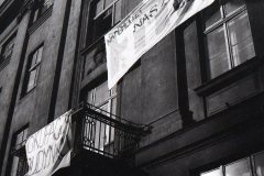 25.01.1990-r.-Okupacja-budynku-ZSMP-fot.-Jacek-Boron-AF-FMW-57