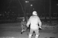 Nowa-Huta-12.1989-r.-Demonstracja-w-sprawie-usuniecia-pomnika-Lenina-i-usuniecie-pomnika.-fot.-Jacek-Boron-AF-FMW_19