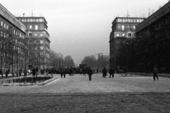 Nowa-Huta-12.1989-r.-Demonstracja-w-sprawie-usuniecia-pomnika-Lenina-i-usuniecie-pomnika.-fot.-Jacek-Boron-AF-FMW_60_7